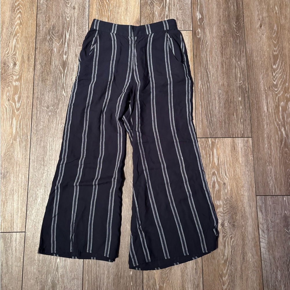 Hollister cropped wide leg pant